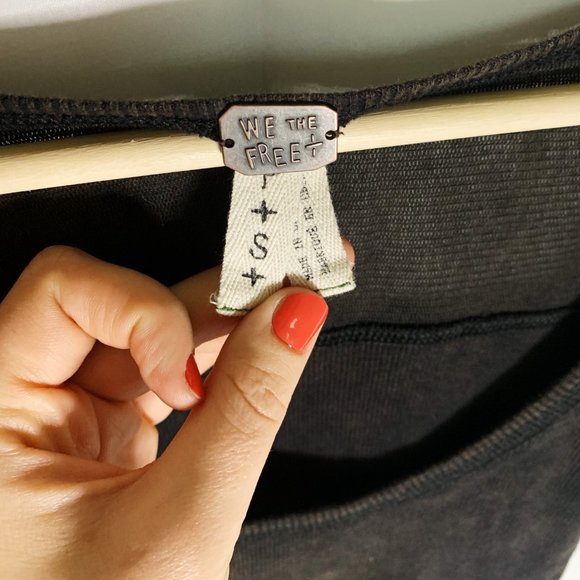 We The Free Long Sleeve Top Size Small Black - Picture 5 of 6